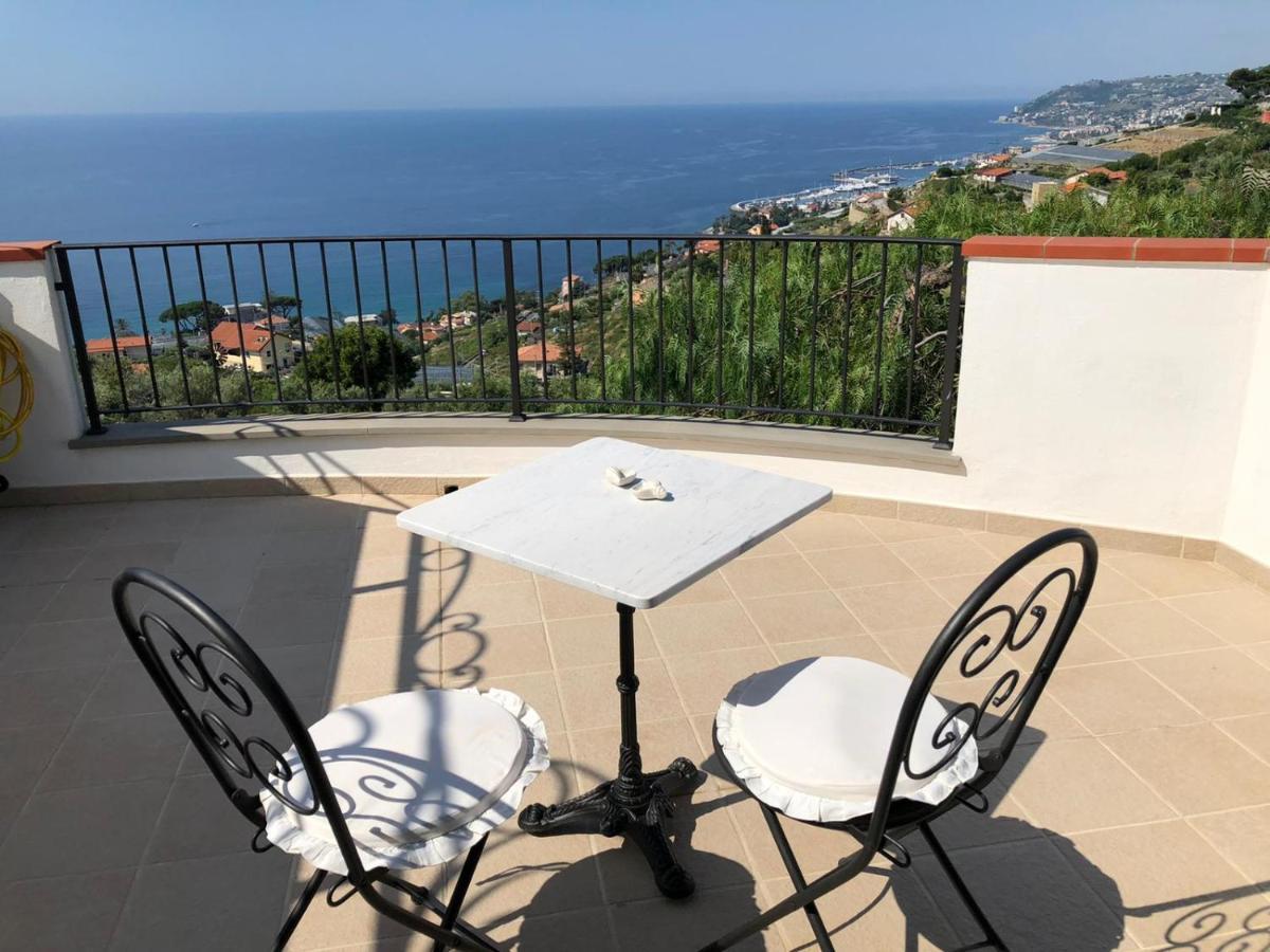 La Casa Di Sissi B&B Sanremo Exterior photo