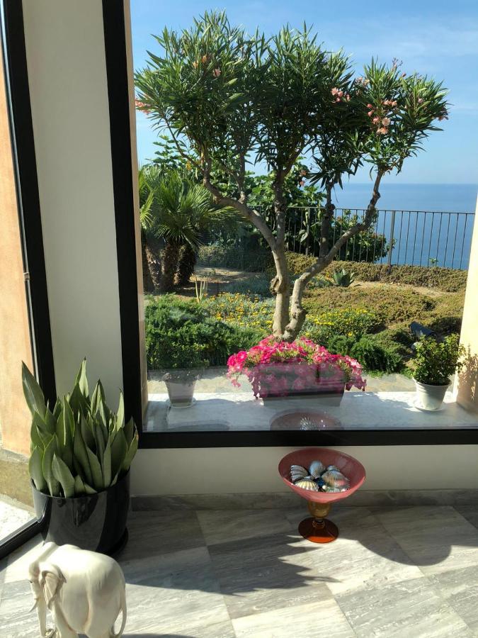 La Casa Di Sissi B&B Sanremo Exterior photo